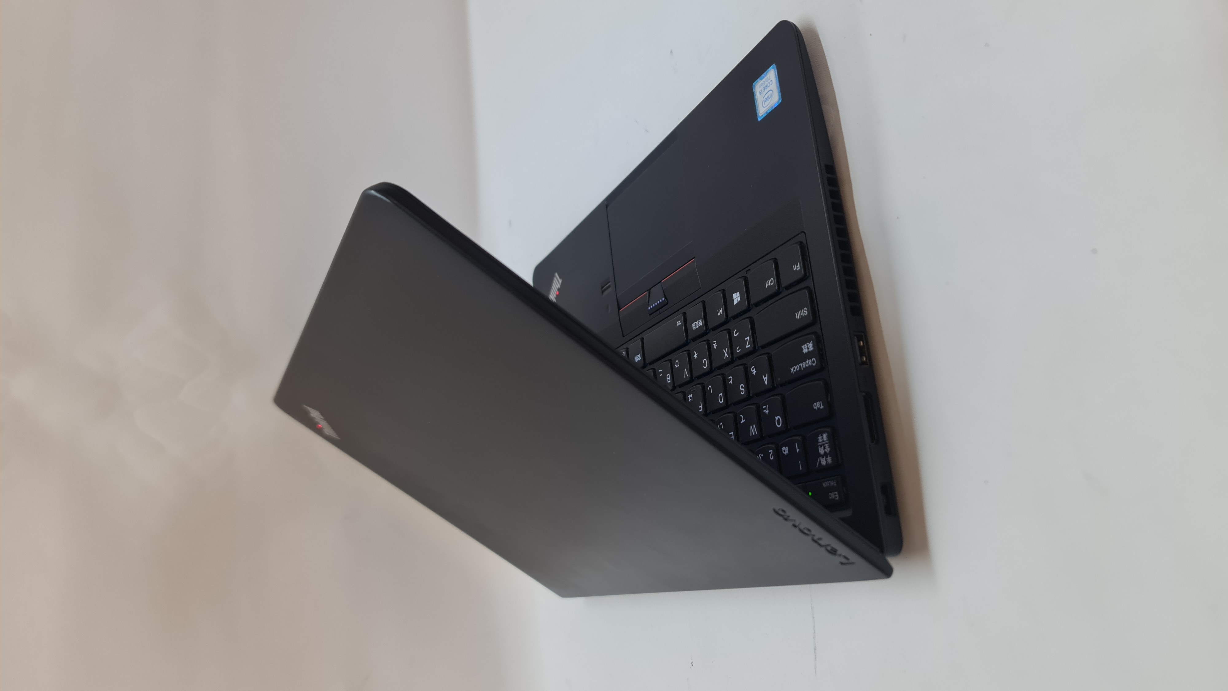 LENOVO THINKPAD 13 3