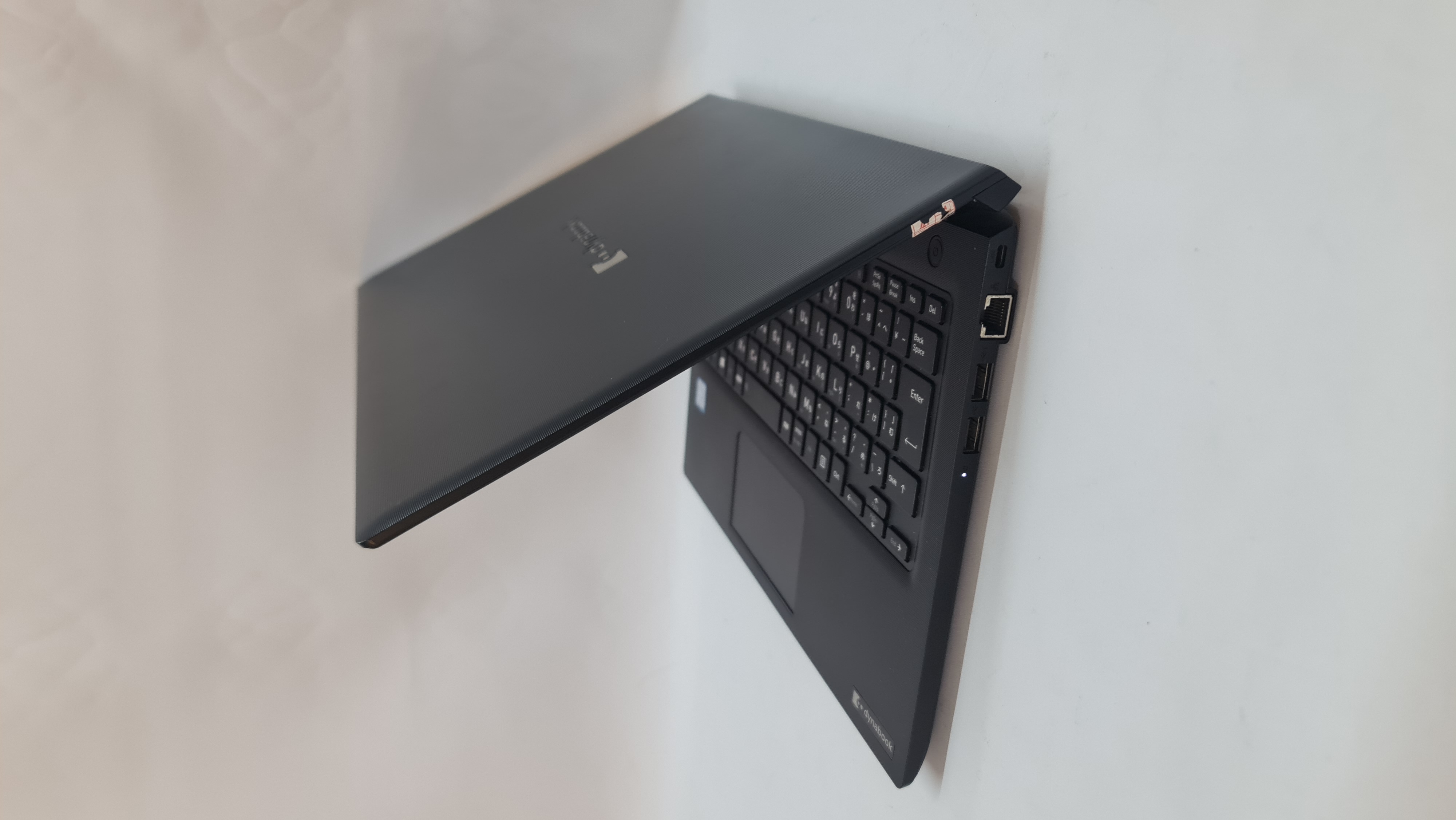 TOSHIBA DYNABOOK S73 I5 GEN 8 5